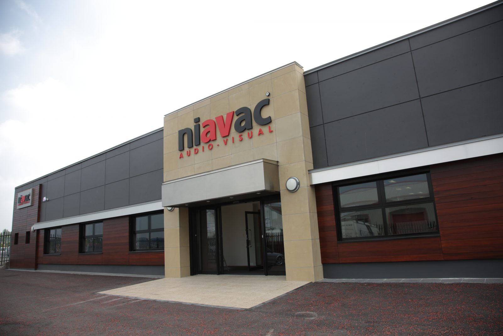 Careers » Niavac » Northern Ireland's Leading Provider of Audio Visual